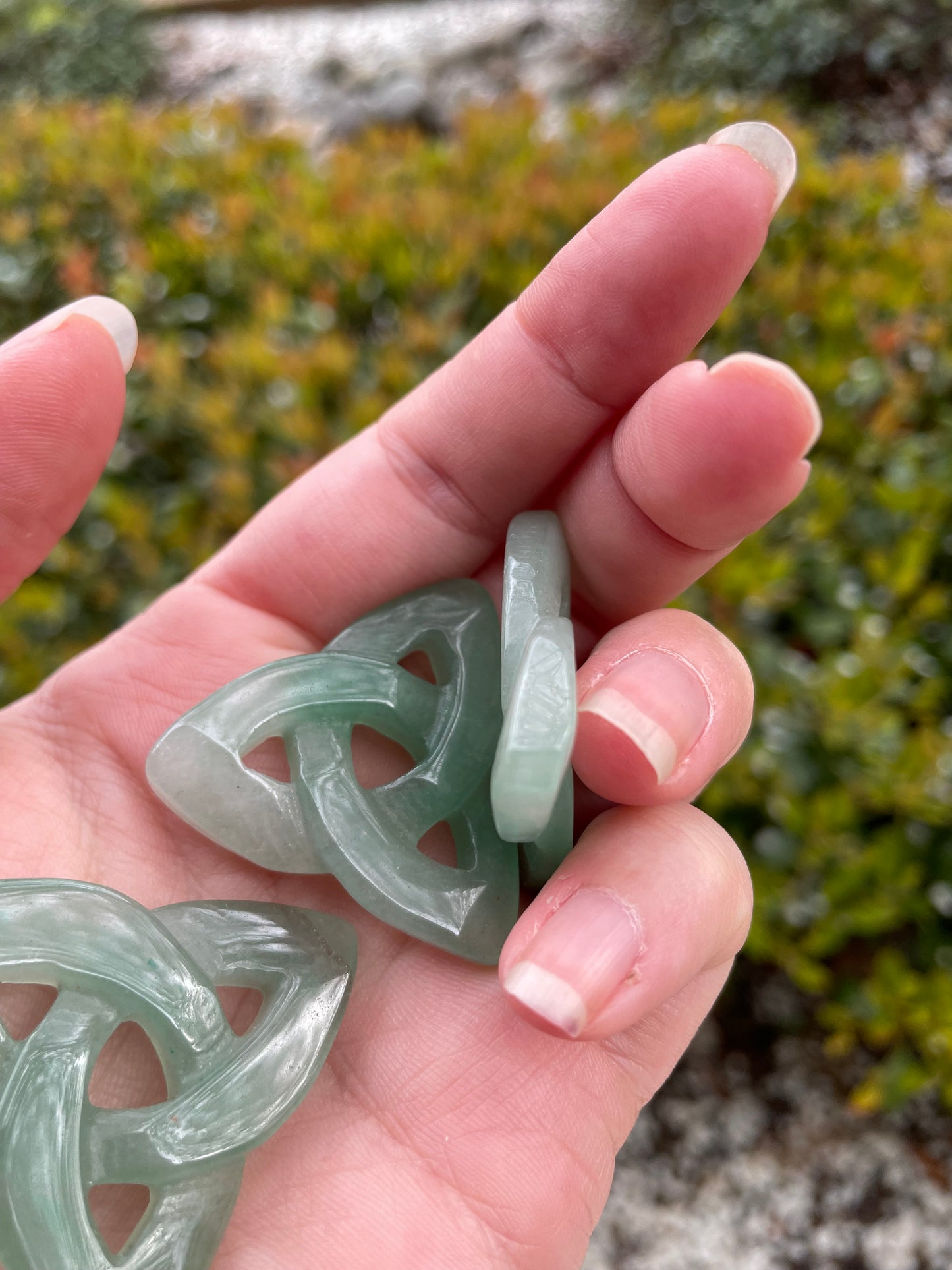 Green Aventurine Celtic Triquetra Knot Carving