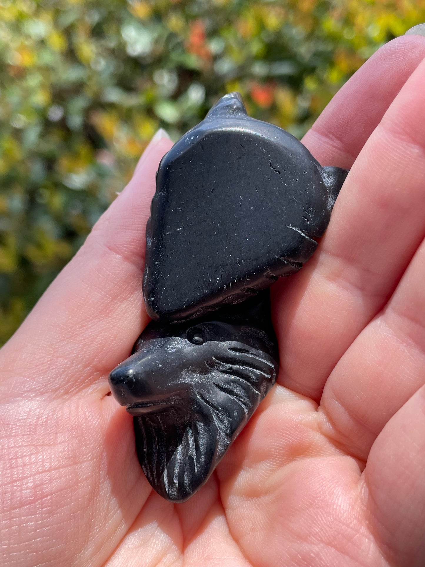 Obsidian Wolf Head Carvings