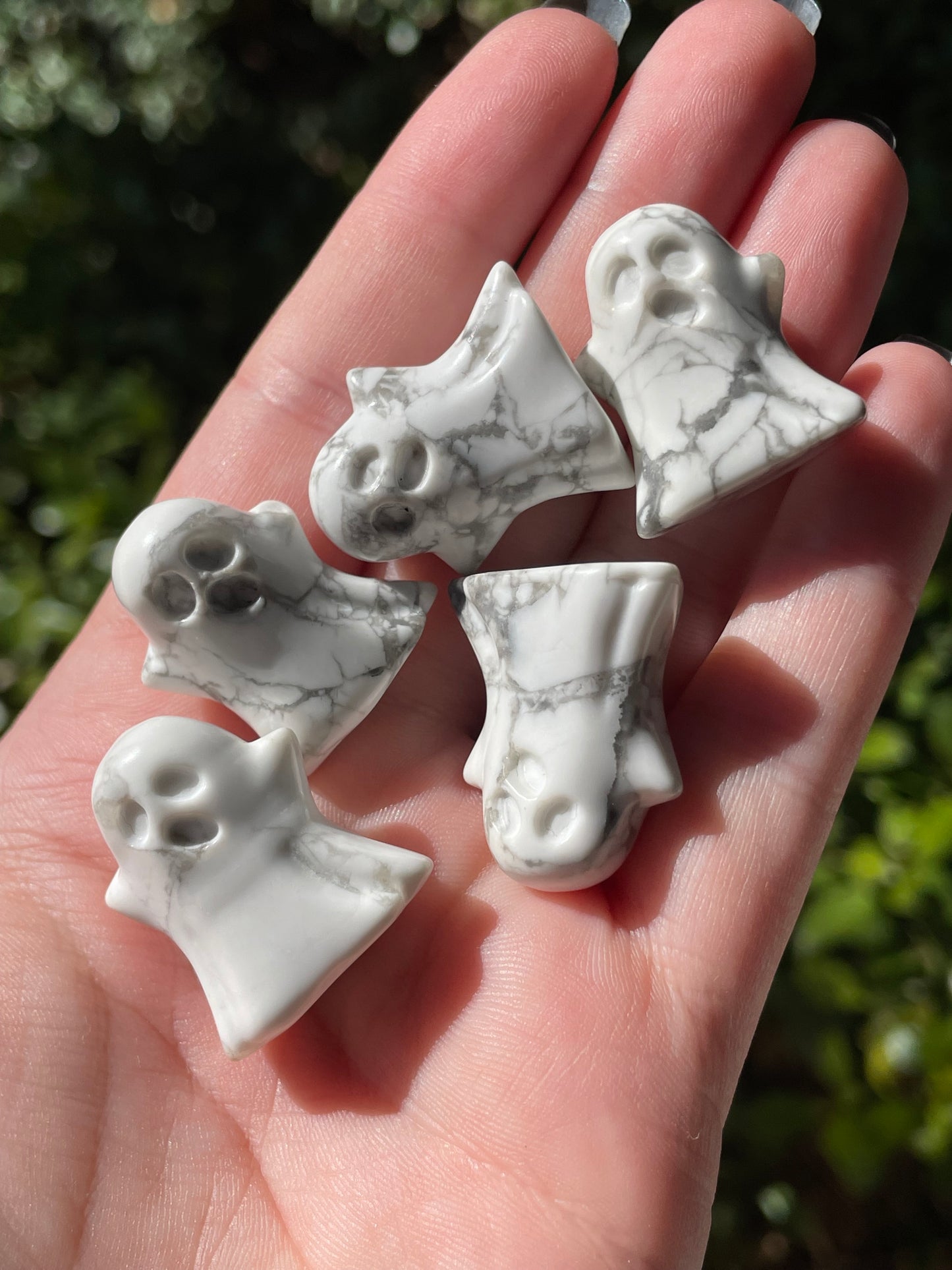 Small Howlite Ghosts