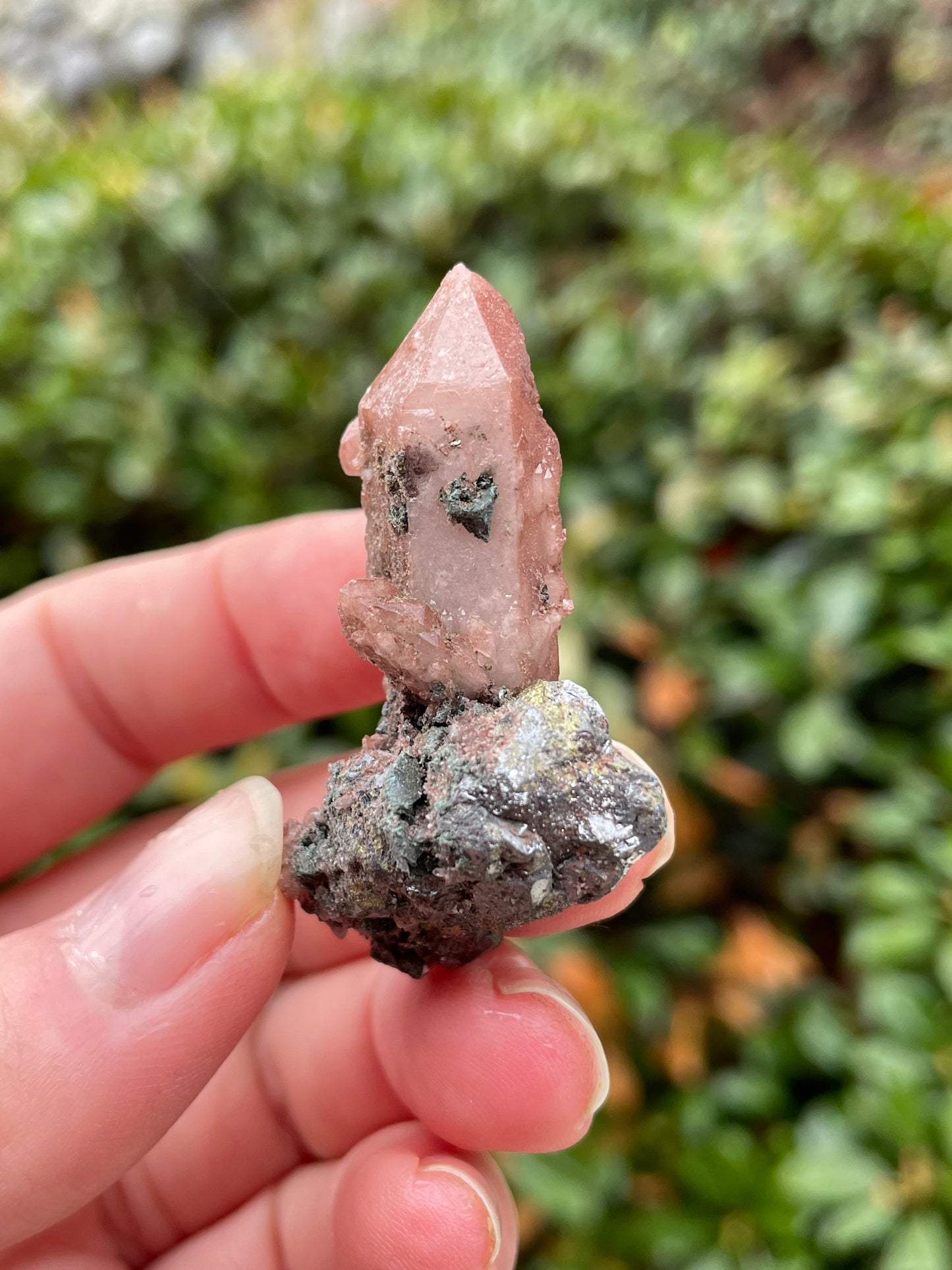 Red Hematite Quartz with Chalcopyrite