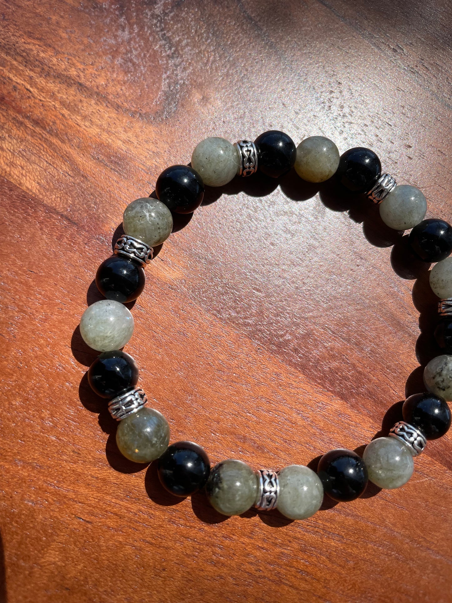 Protection Labradorite & Onyx Crystal Beaded Bracelet