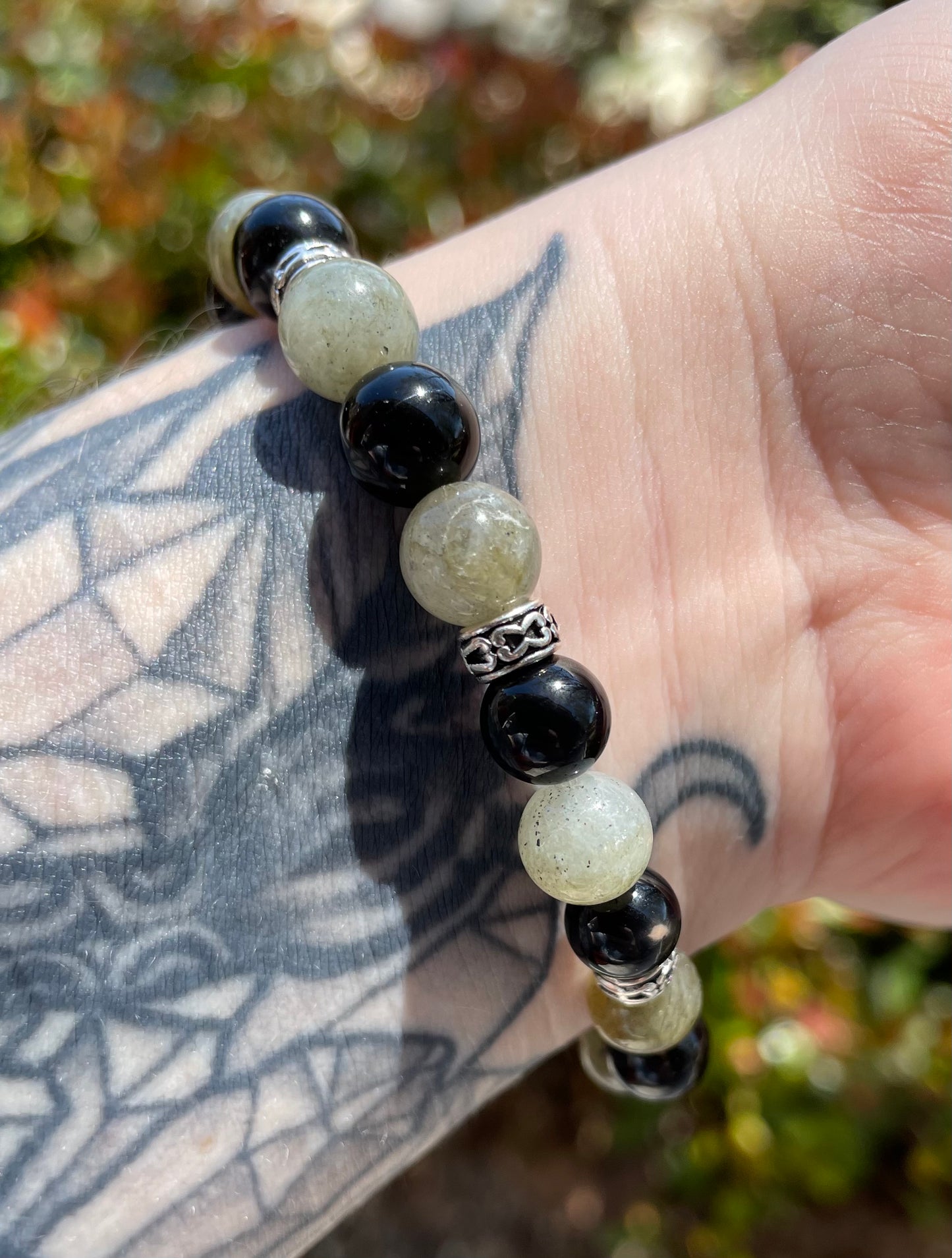 Protection Labradorite & Onyx Crystal Beaded Bracelet