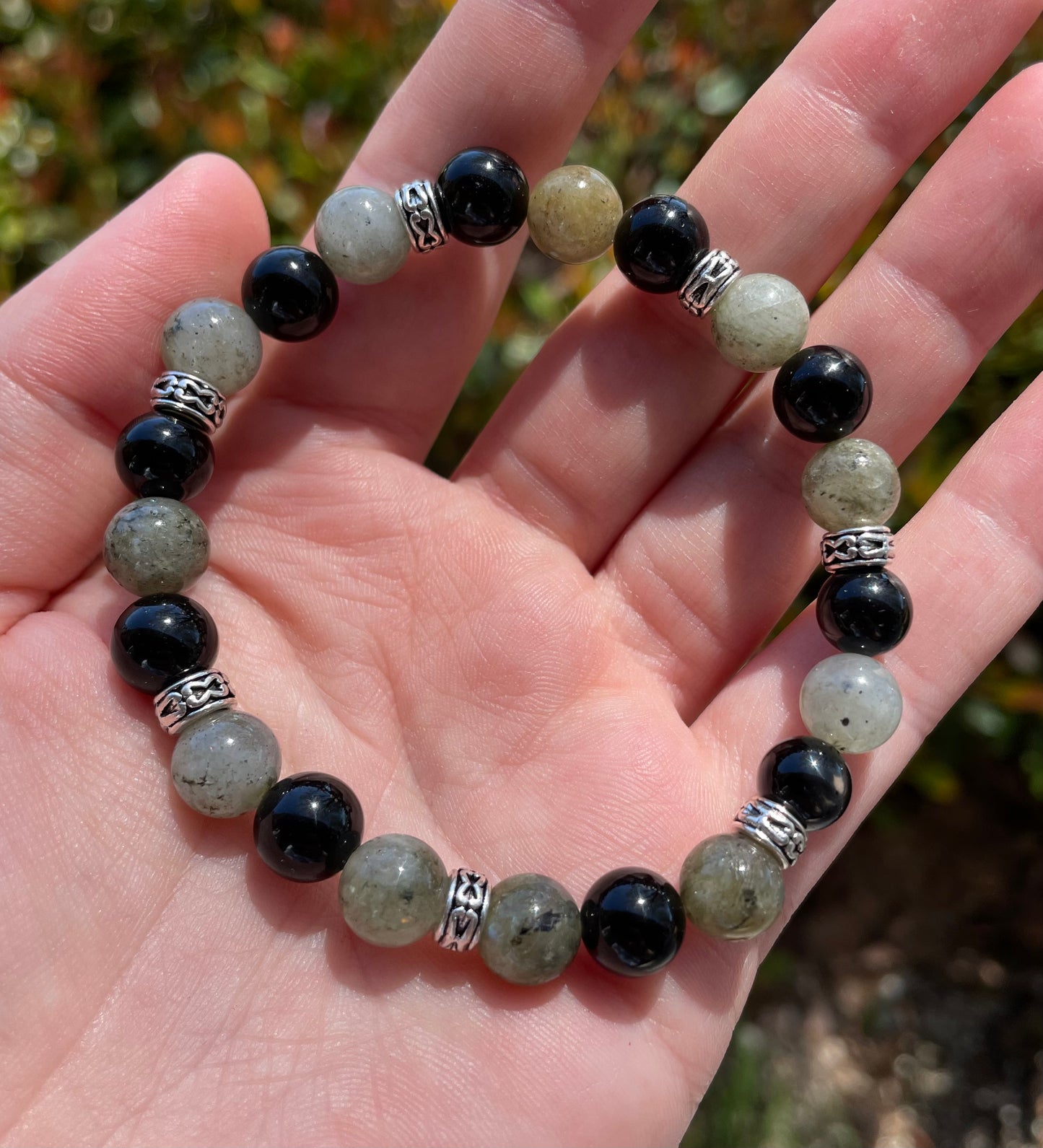 Protection Labradorite & Onyx Crystal Beaded Bracelet